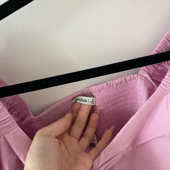 Abercombie Pink Puff Sleeve Top - Picture 4 of 6